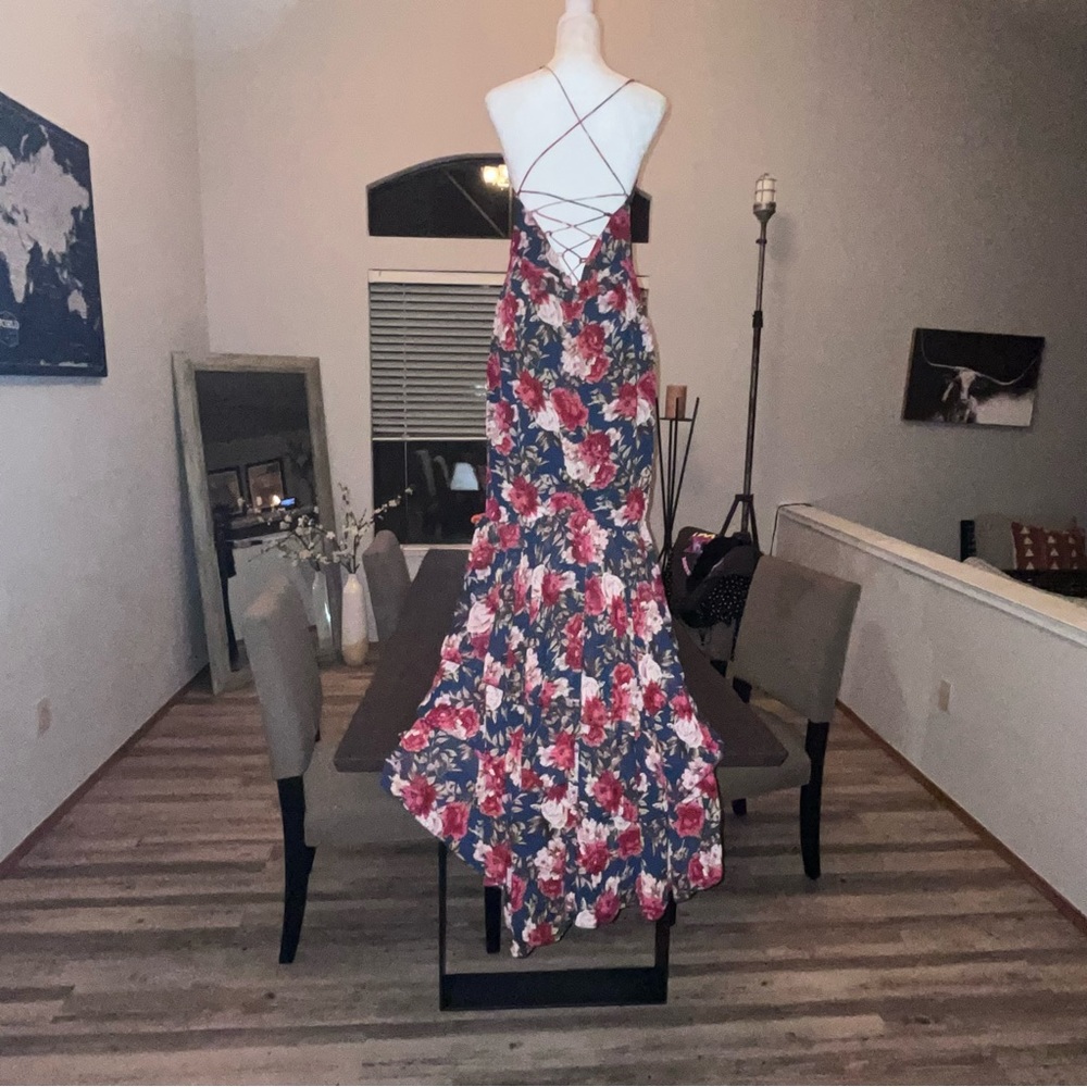 SHEIN Belle Allover Floral LaceUp Backless Layered Mermaid Hem Dress -LARGE 8/10